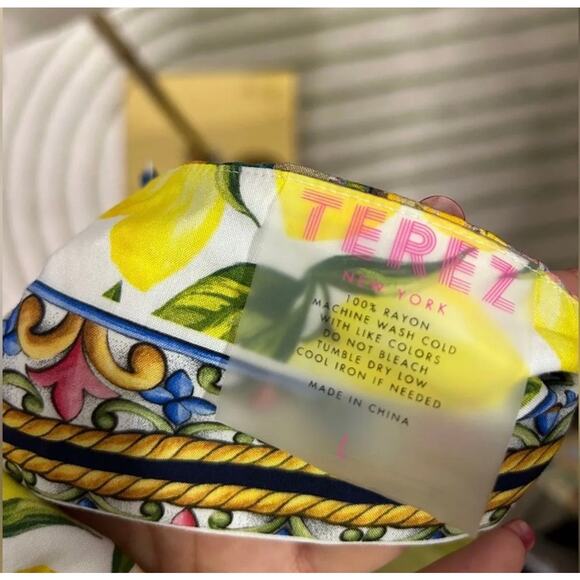 Terez Amalfi Patchwork V Neck Dress - Picture 3 of 6